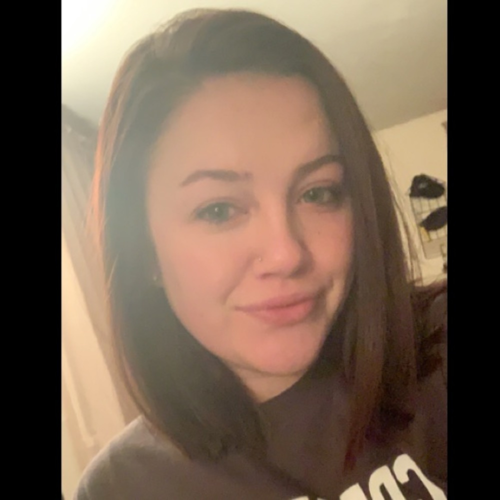 Meet your Posher, Devin